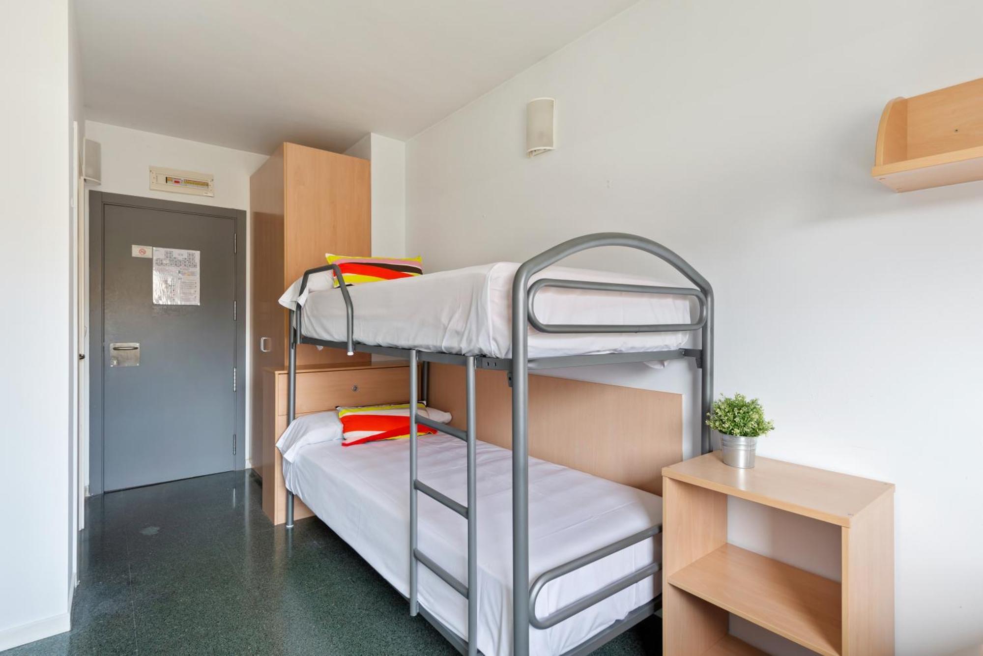 Residencia Tomás Alfaro Fournier Apartamento Vitoria-Gasteiz Exterior foto